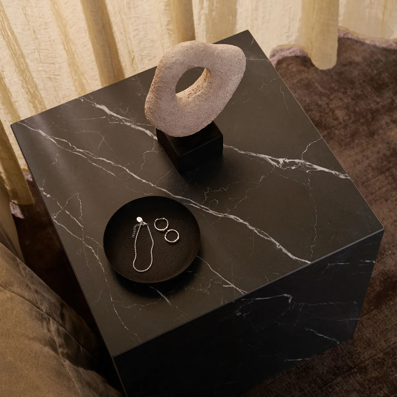 Montes Sofatisch 40 x 40